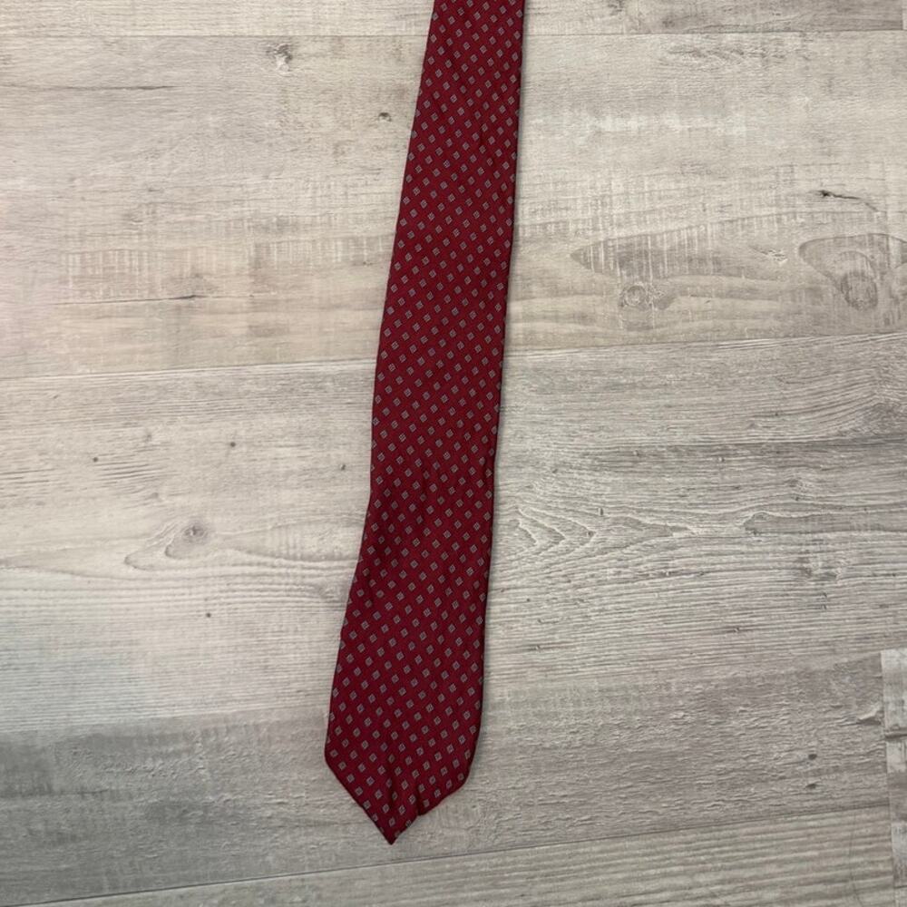 Hand Sewn Hand Printed 100% Silk Neck tie by Allen Solly
